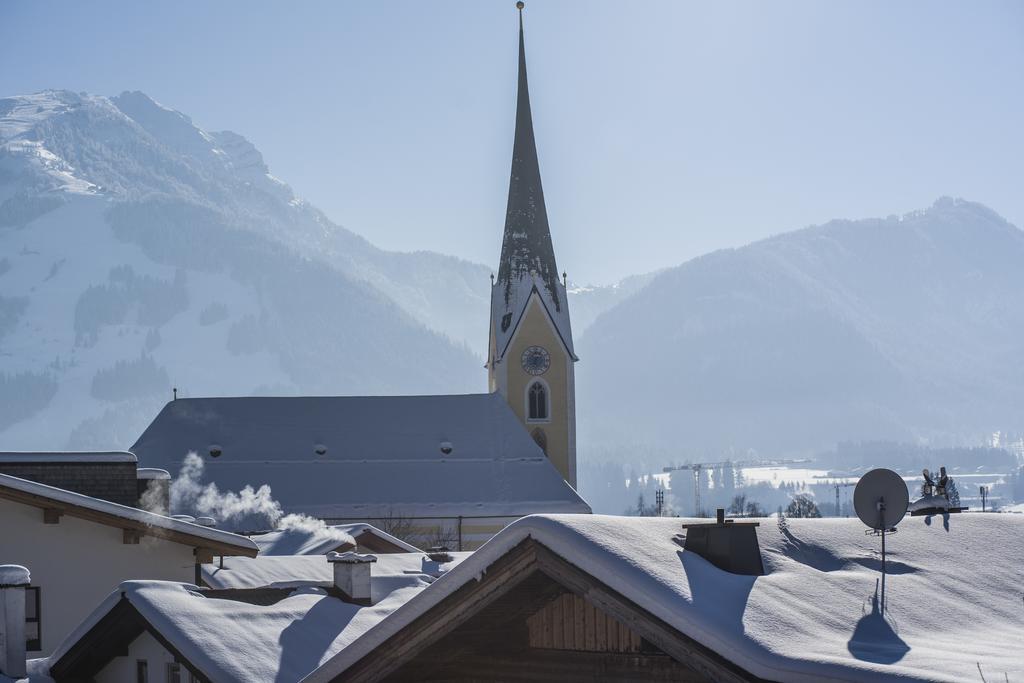 Gaestehaus Rottenspacher Kossen Bagian luar foto