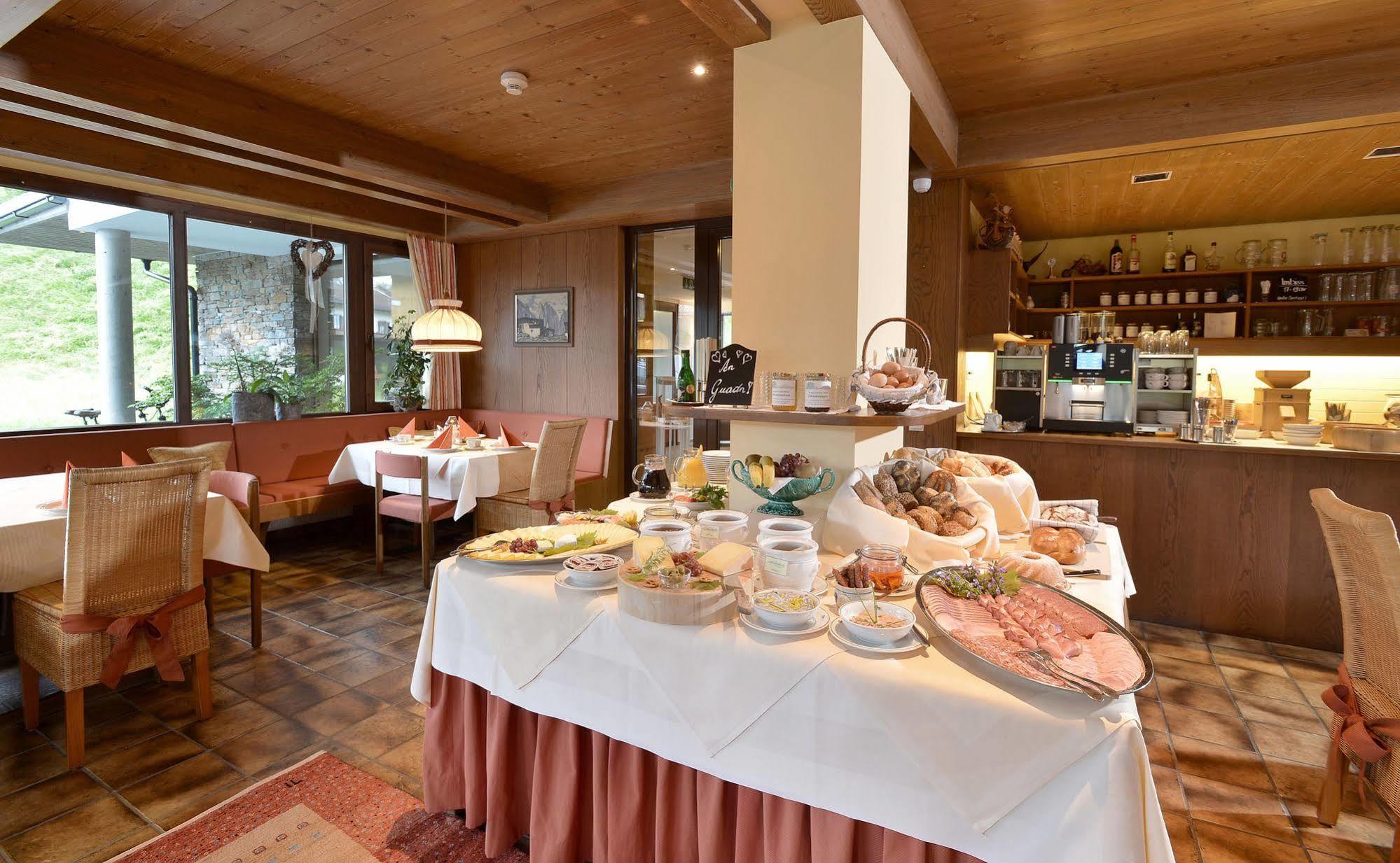 Gaestehaus Rottenspacher Kossen Bagian luar foto